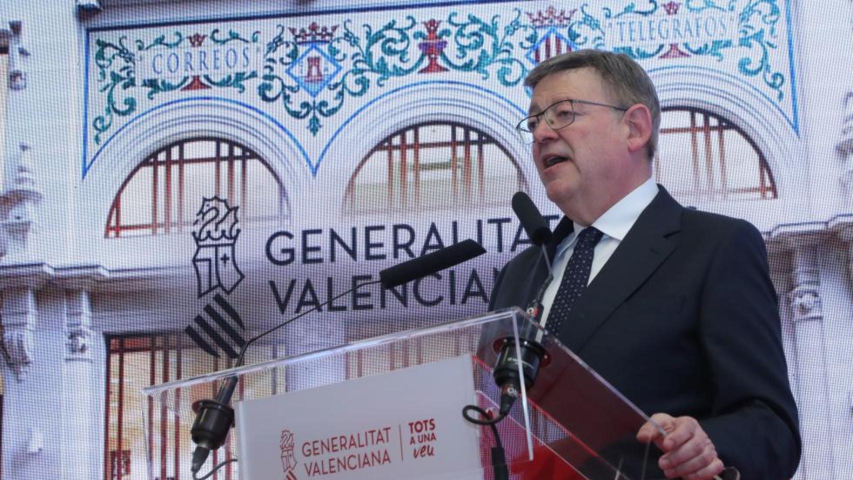 Ximo Puig en la inauguración de la sede del Consell en Alicante, en el antiguo edificio de Correos.