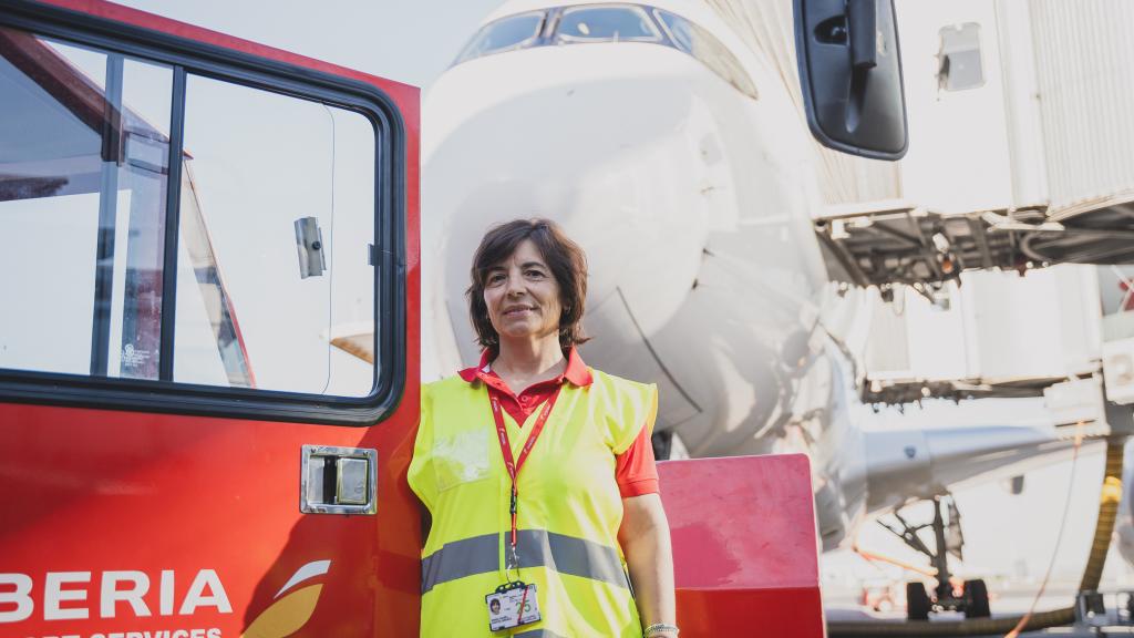 María Isabel García Arranz, agente de servicios auxiliares y equipos móviles (Terminal 4, Madrid-Barajas)