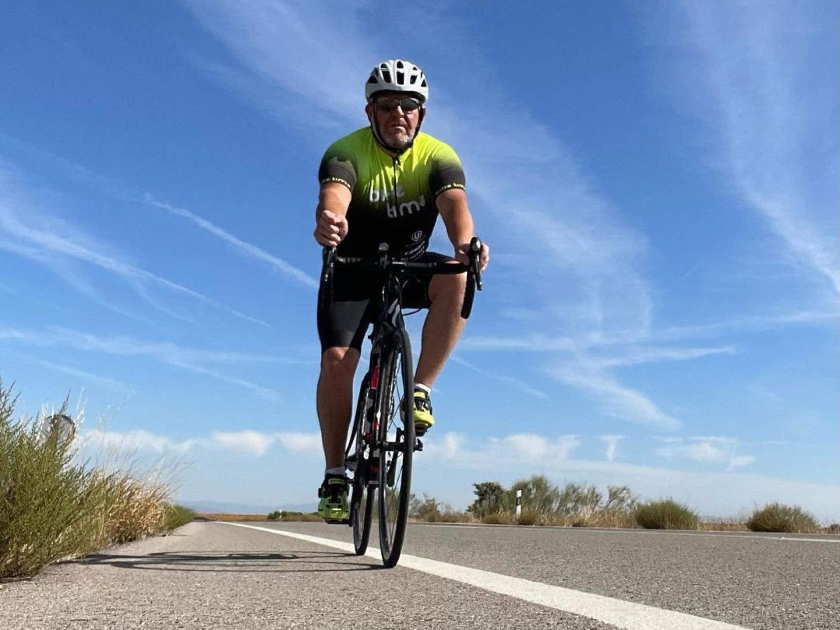 El diputado Nacho Redondo preparando su próximo reto solidario.