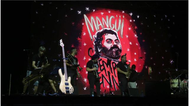 Momento del tributo ‘Mangüi sempre en nós’