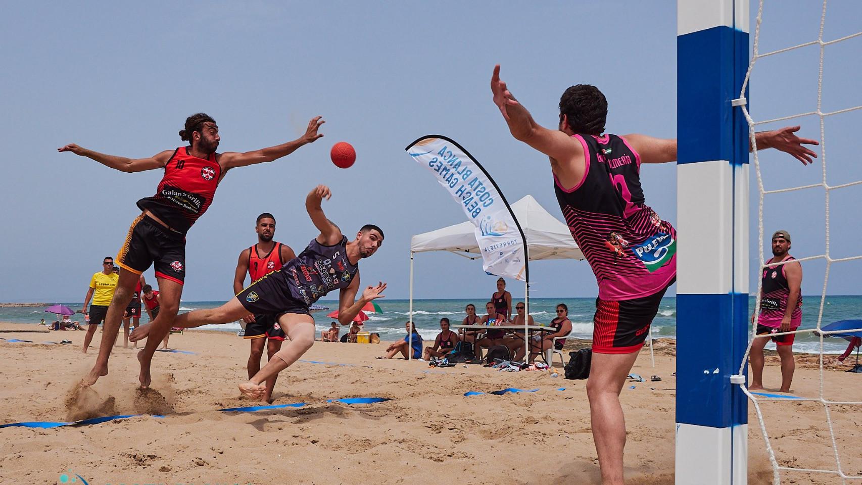 Participantes del Costa Blanca Beach Games 2022.