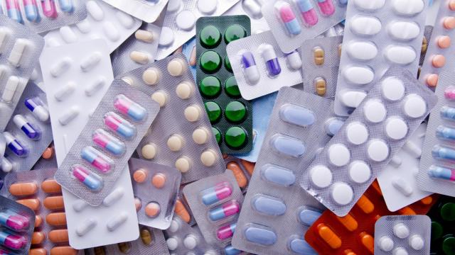 Imagen de medicamentos comprimidos.