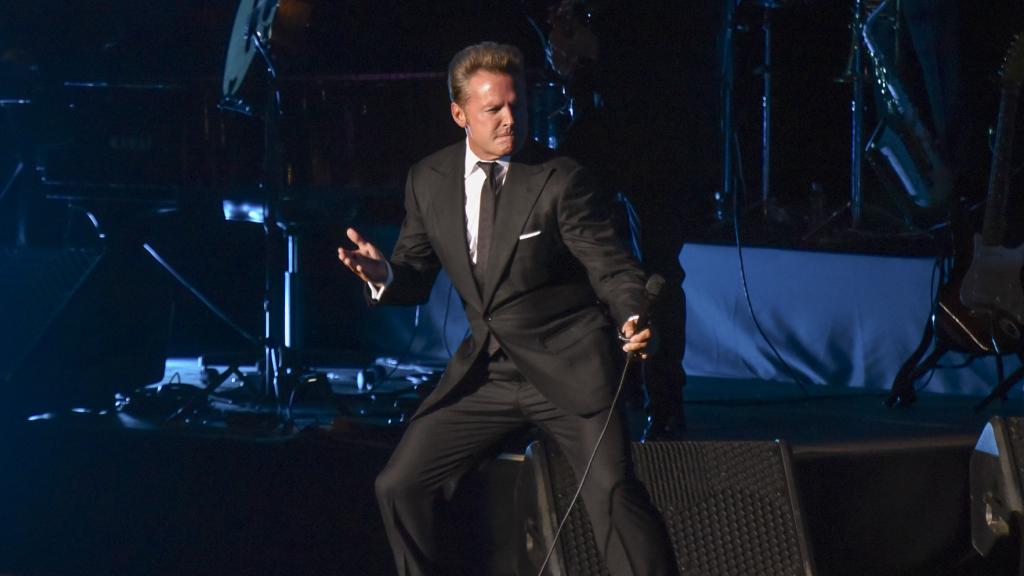 Luis Miguel, sobre el escenario de la Gala Starlite de Marbella, en julio de 2018.