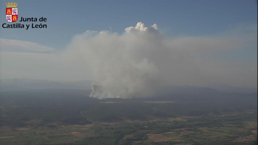 Incendio en Valporquero de Rueda