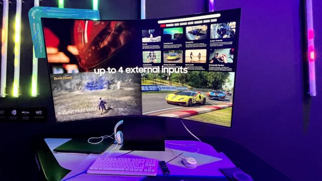 El nuevo Odyssey Ark de 55 pulgadas.