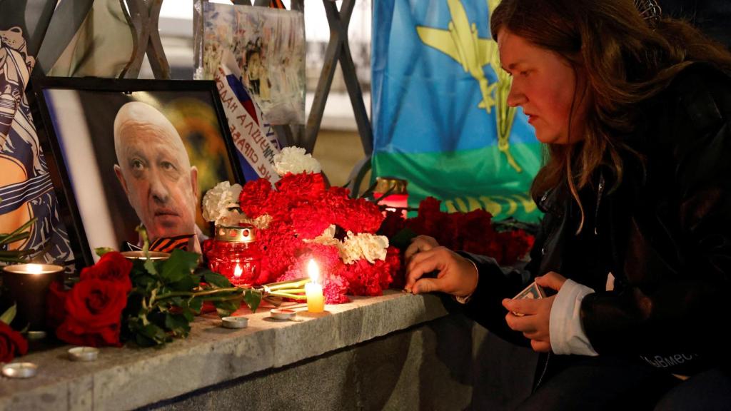 Uno de los homenajes espontáneos a Prigozhin, en este caso en Moscú