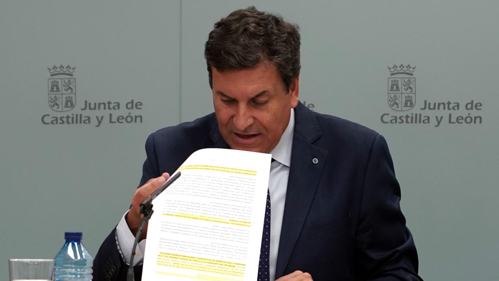 El consejero de Economía y Hacienda y portavoz, Carlos Fernández Carriedo