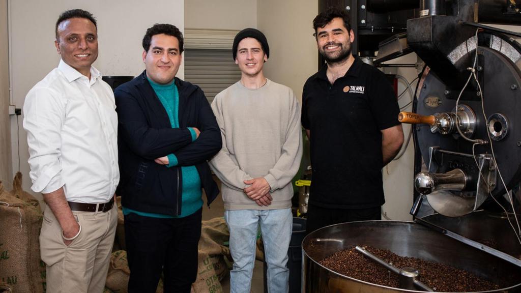 El grupo de investigadores participantes en el estudio del hormigón con posos de café