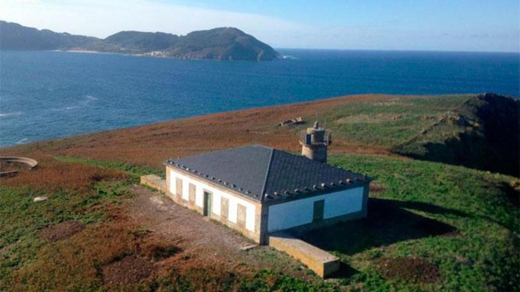 El faro de isla Coelleira