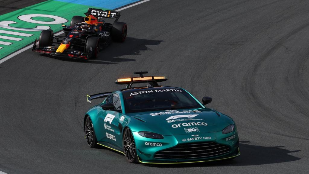 El coche de seguridad, en el GP de los Países Bajos.