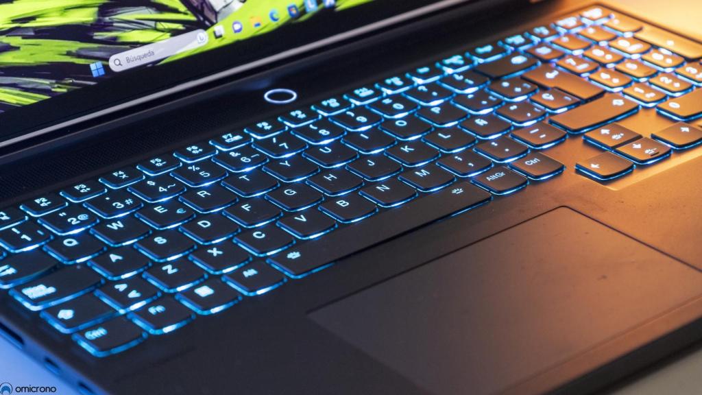 Lenovo Slim 7i.