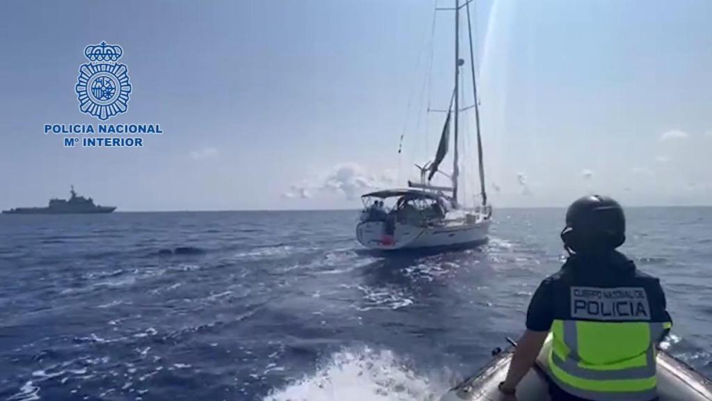 La Policía detecta en Alicante un narcovelero con 1.500 kilos de cocaína destino España