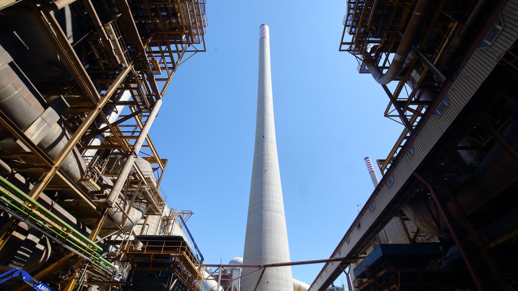 Foto de archivo del inicio de los trabajos de desmantelamiento de la central térmica de Compostilla