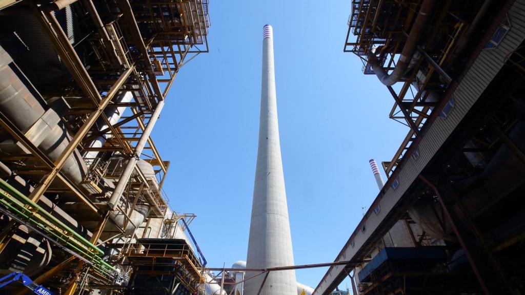 Foto de archivo del inicio de los trabajos de desmantelamiento de la central térmica de Compostilla
