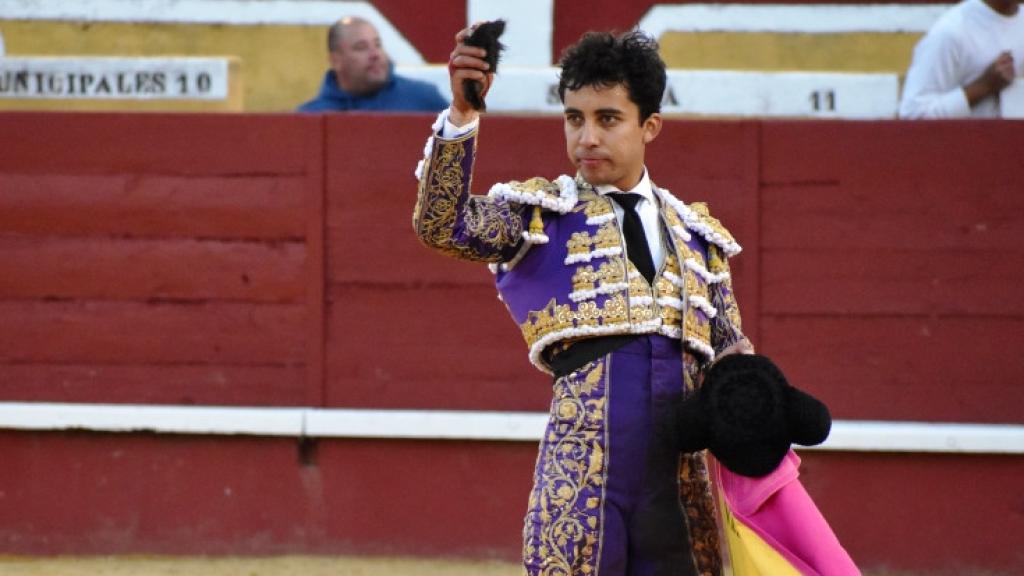 Leo Valadez cortó la única oreja de la tarde en Cuellar