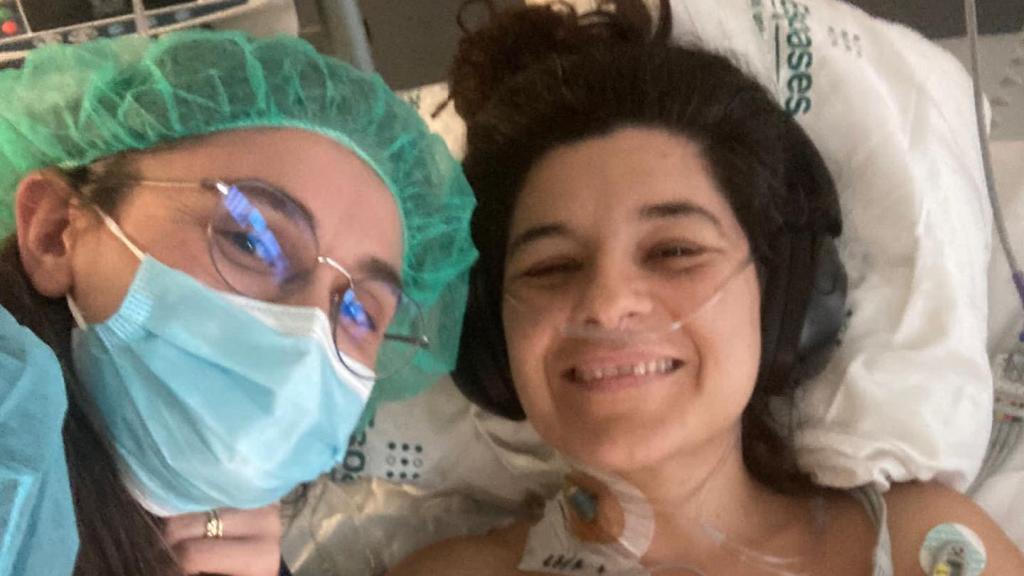 Nerea Pérez de las Heras, presentadora de 'La Ser', en el hospital tras serle amputada una pierna.
