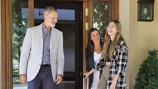 Los Reyes y su hija menor, en Zarzuela.
