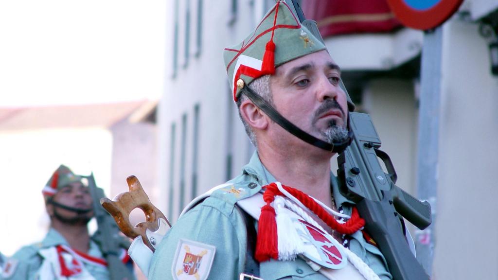 Legionario portando el Cetme L