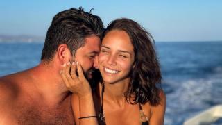 Manu Sánchez junto a su pareja, Lorena, en una imagen compartida en las redes sociales.