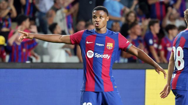 Ansu Fati, durante un partido con el FC Barcelona.