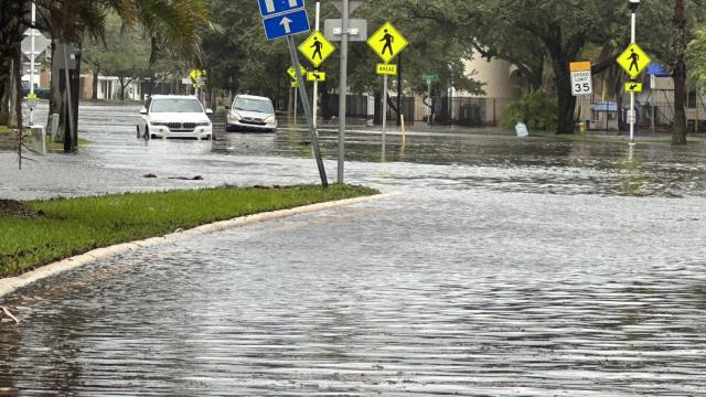 Una calle de Tampa afectada por el huracán Idalia