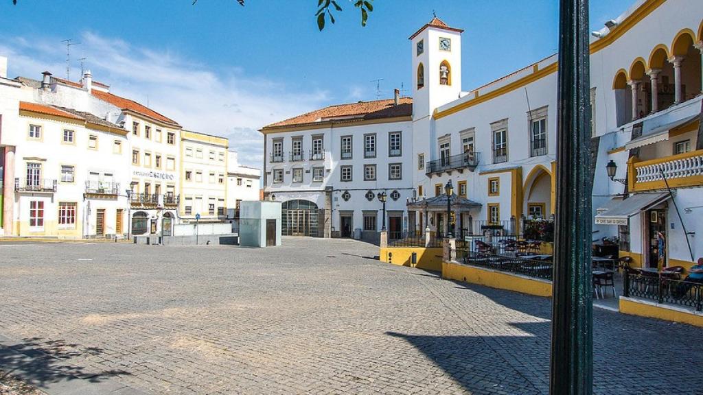 Elvas.