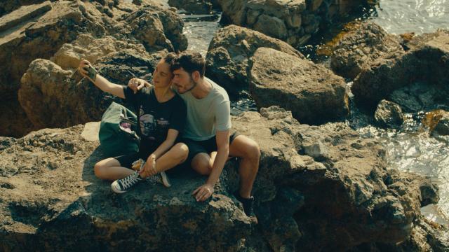 Katia Borlado y Antonio Araque, en un momento del filme.