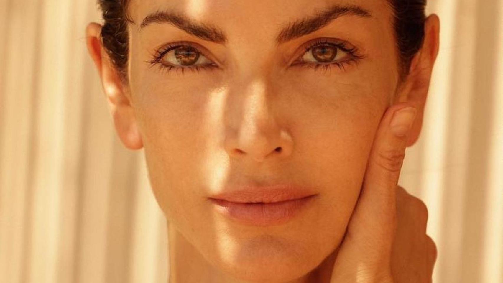 Imágenes del día: Eugenia Silva presenta a sus dos muchachitos en la portada de ¡Hola!