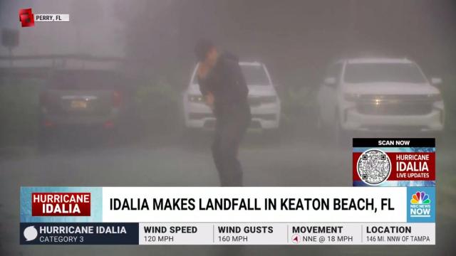 Captura de pantalla del directo de Gabe Gutierrez desde Florida para la NBC.