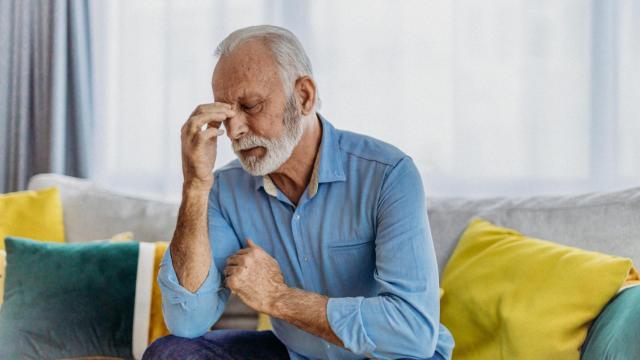 Qué es el síndrome vespertino y cómo evitarlo: lo padecen las personas con demencia