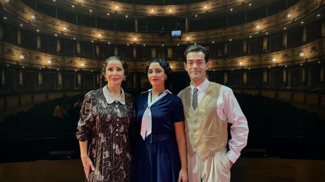 Teresa Alba, Pedro Estrada y Aurora Frías.