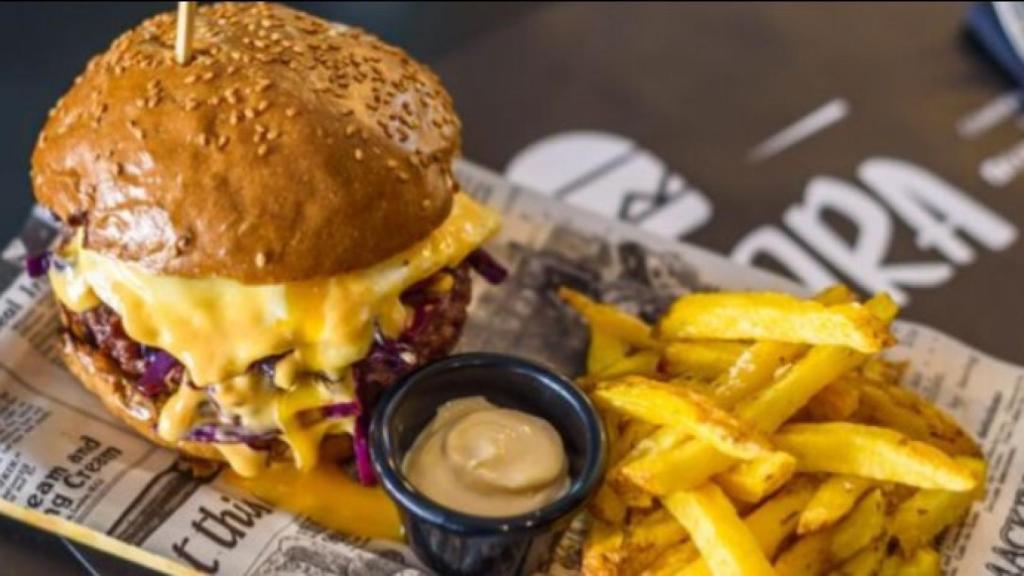 Una hamburguesa del Tundra.