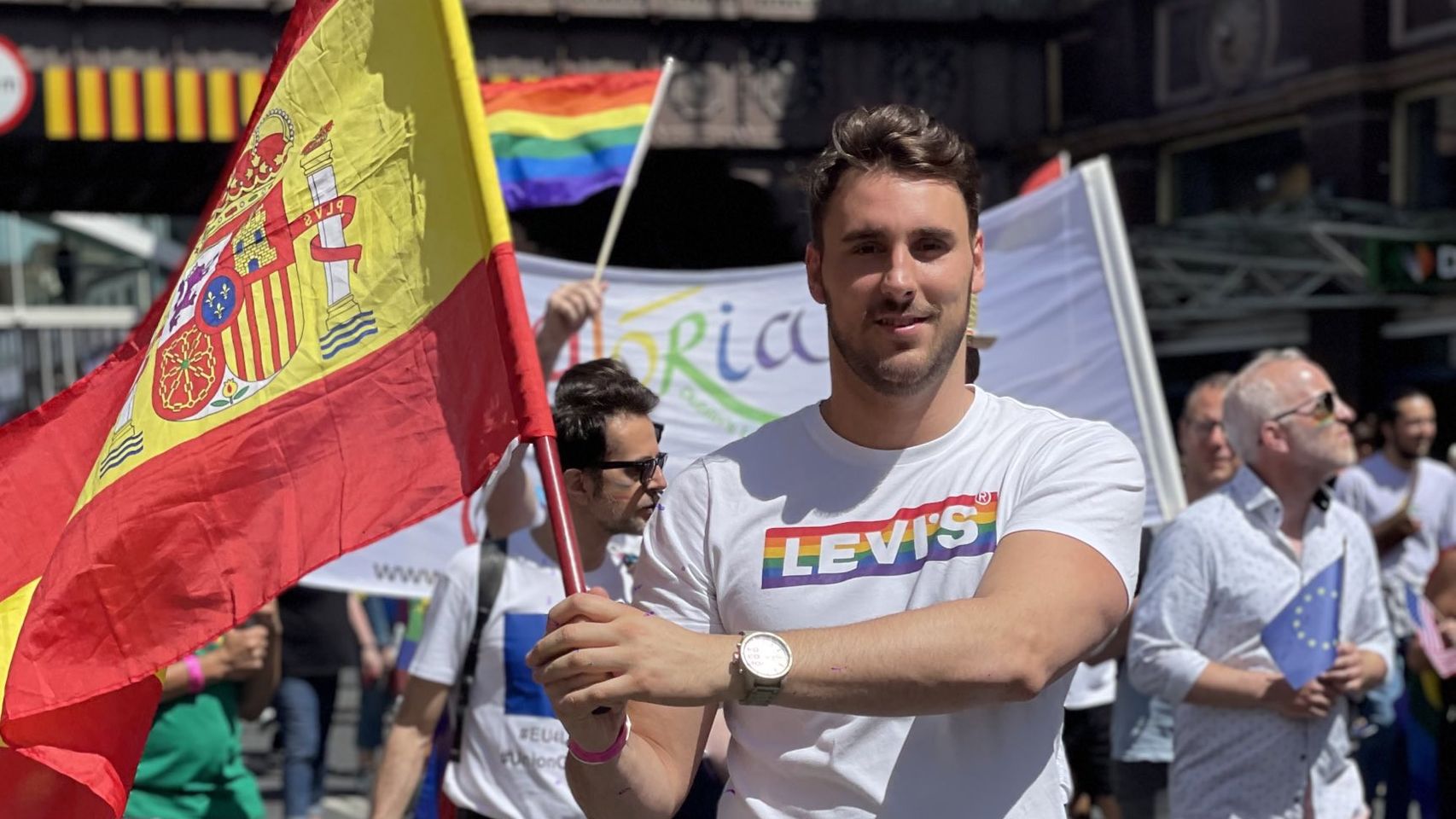 Víctor Gutiérrez, secretario LGTBI del PSOE, en el Orgullo de Dublín, el pasado junio.