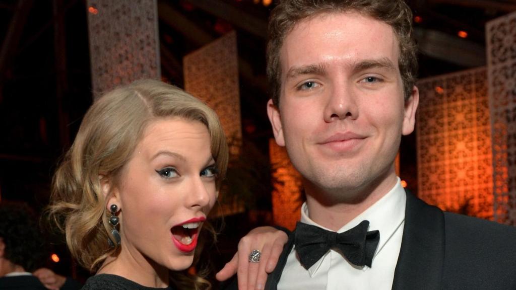 Taylor y Austin Swift.