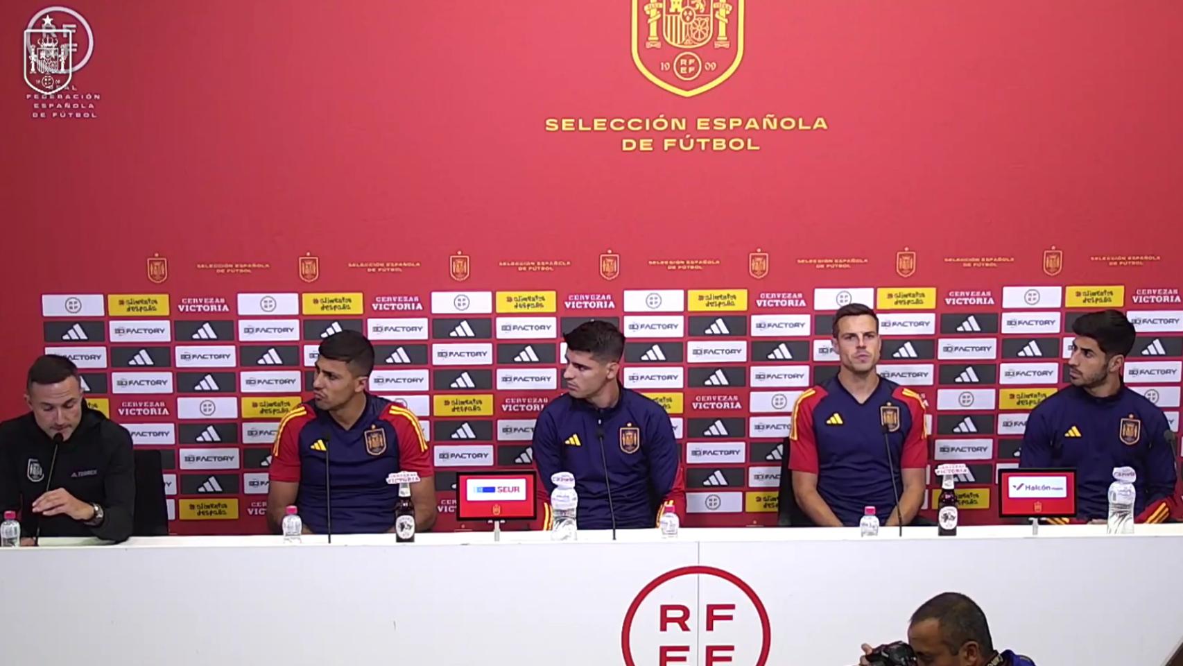 Los jugadores de la Selección condenan los comportamientos inaceptables de Rubiales