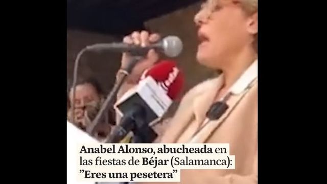 Anabel Alonso, abucheada en el pregón de Béjar