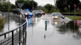 Calles anegadas por la tormenta en Valladolid