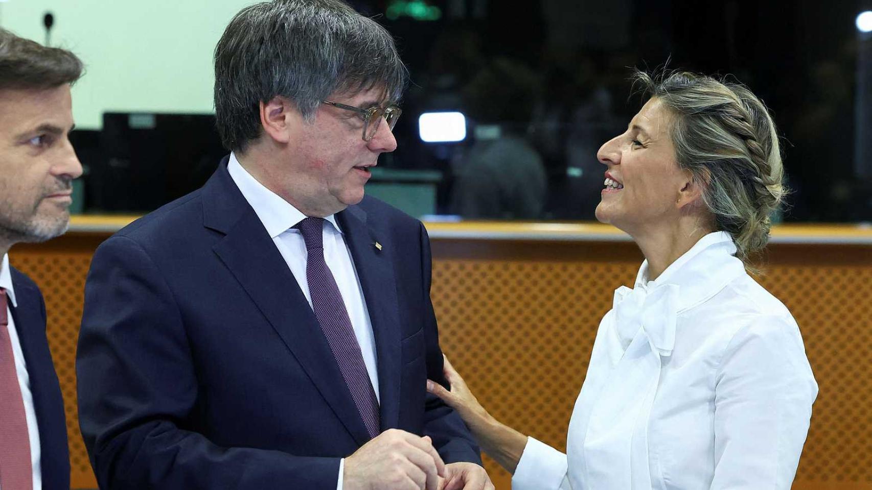 Carles Puigdemont junto a Yolanda Díaz, el pasado 4 de septiembre en Bruselas.