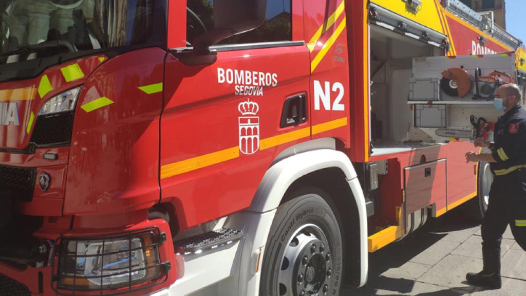 Imagen de un vehículo de los Bomberos de Segovia.