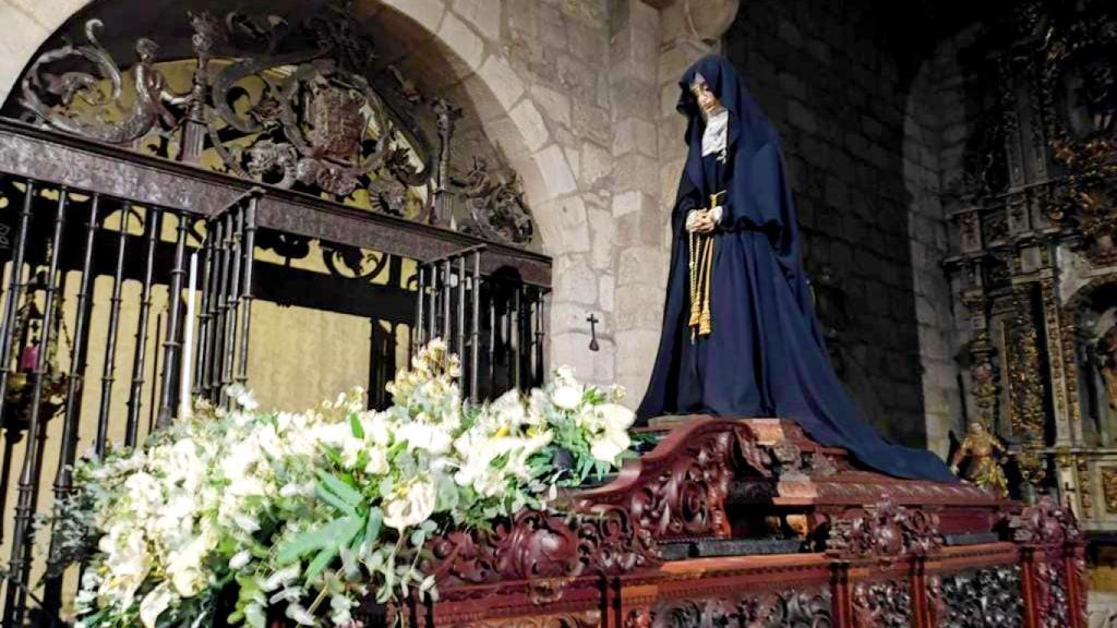 Virgen de la Soledad sin corona, antes de la celebración