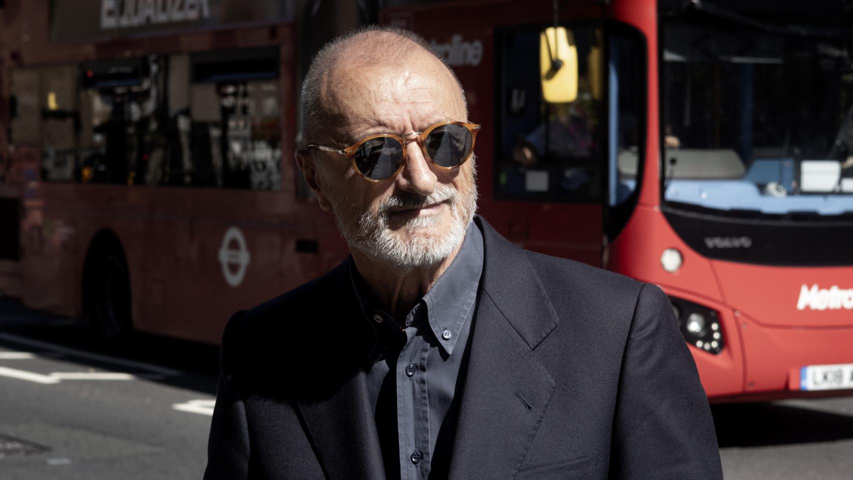 Arturo Pérez-Reverte en Londres, este martes, 5 de septiembre. Foto: JEOSM