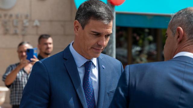 Pedro Sánchez, presidente del Gobierno, en el tanatorio de María Teresa Campos.