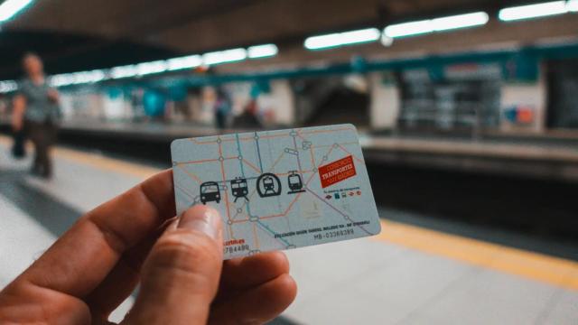 Conoce como puede conseguir billetes gratis de Metro de Madrid y bus, si recargaste tu abono en enero.