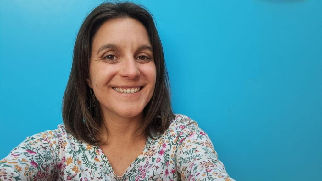 Belén, madre de uno de los muchos alumnos que cursan el programa bilingüe.