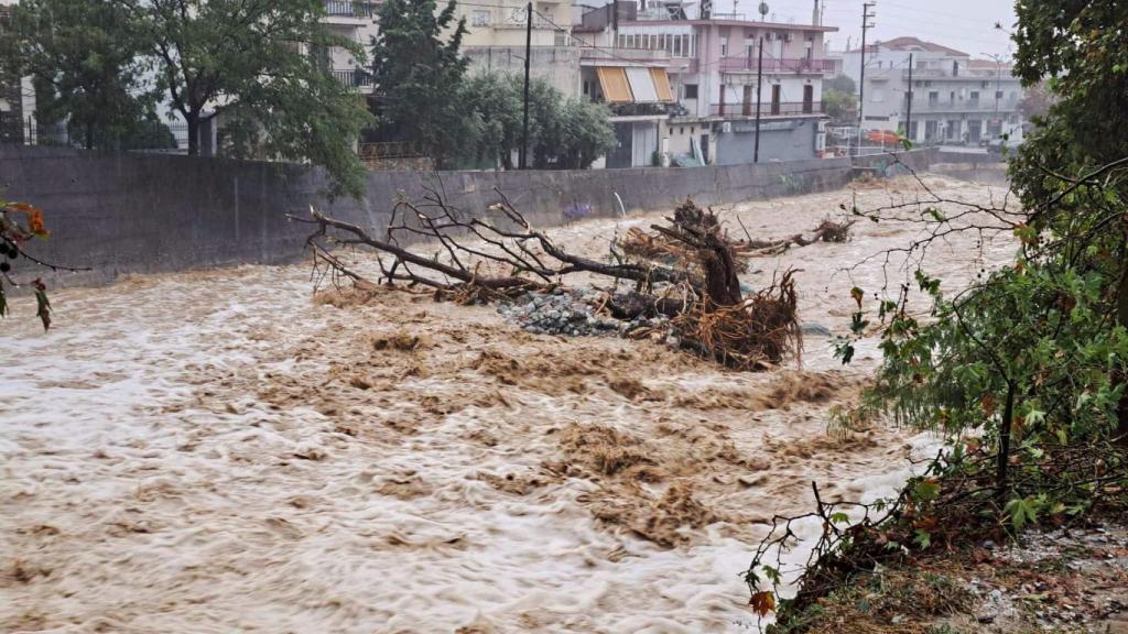 Inundaciones en la ciudad griega de Volos.