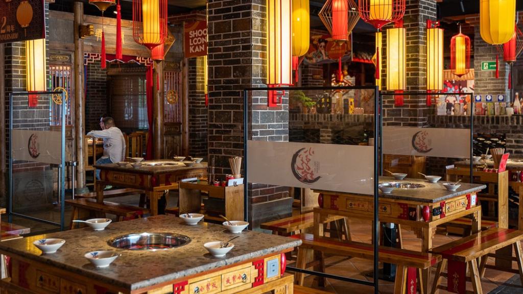 El interior del restaurante Xiaolongkan, en Legazpi.