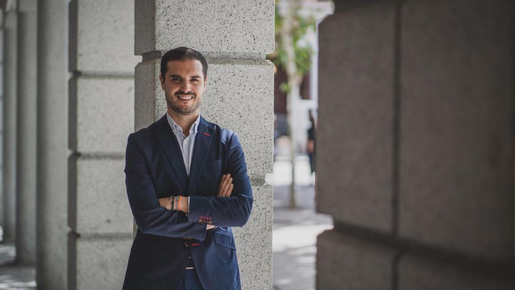Navarro, con sus 33 años, es el alcalde más joven entre los municipios de más de 100.000 habitantes.