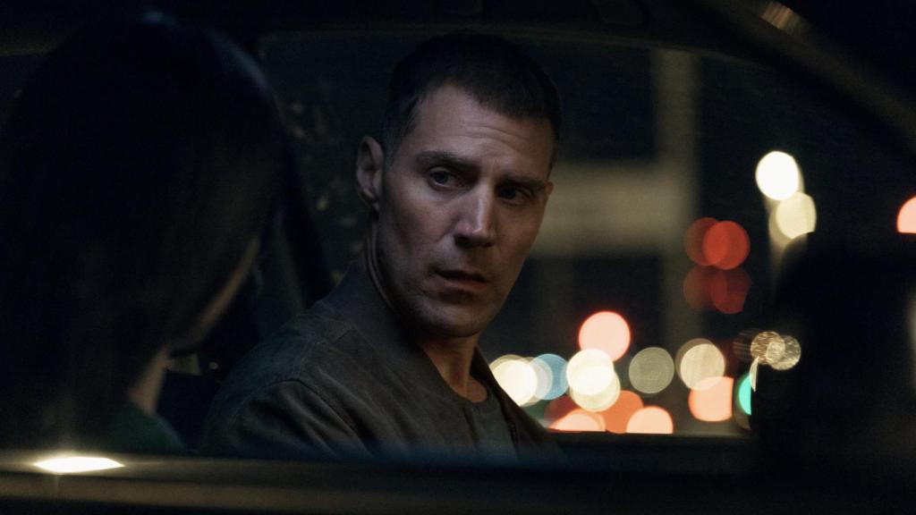 José Manuel Poga es Pedro en 'El cuerpo en llamas'.