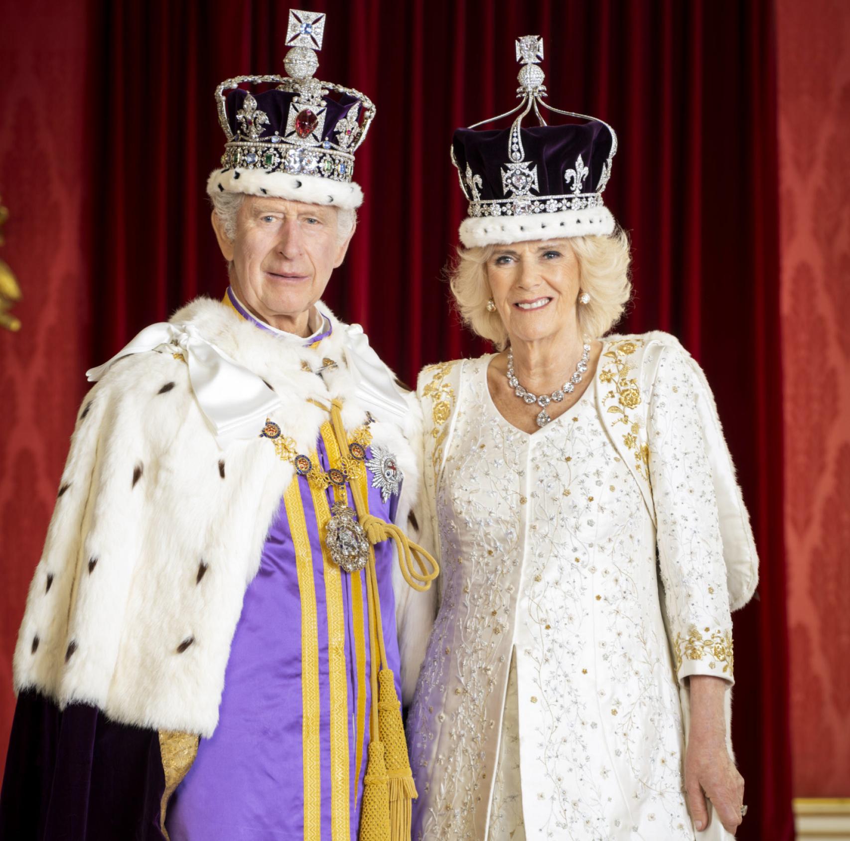 Los Reyes, en su coronación.