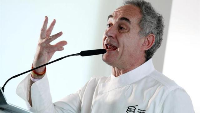 Ferrán Adrià durante un discurso